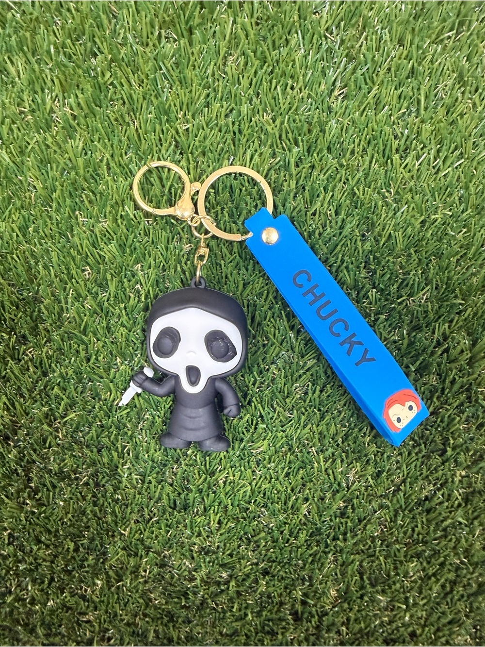 Black Ghost Figure Scream Keychain